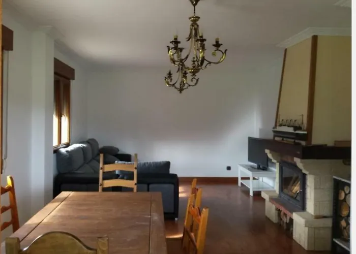 Casa Independiente Liendo